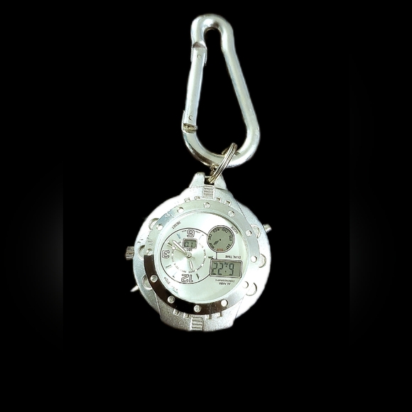 Silvertone  Analog-Digital Key Ring Clip-On - Picture 4 of 9